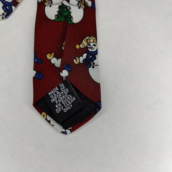 Hallmark Holiday Snow Man Novelty Print Tie - Picture 2 of 5